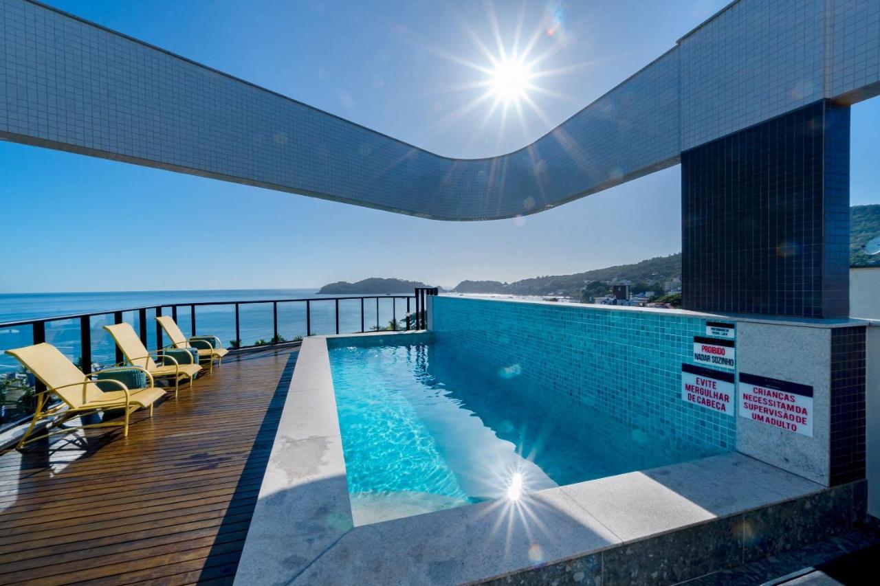 Confortavel Loft Em Com Piscina Bombinhas